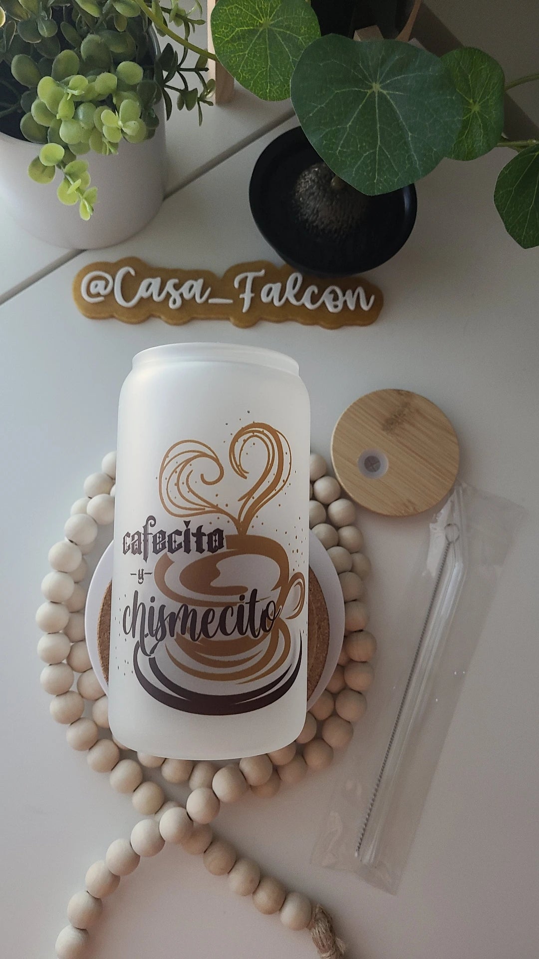 Cafecito Y Chismecito Frosted Cup